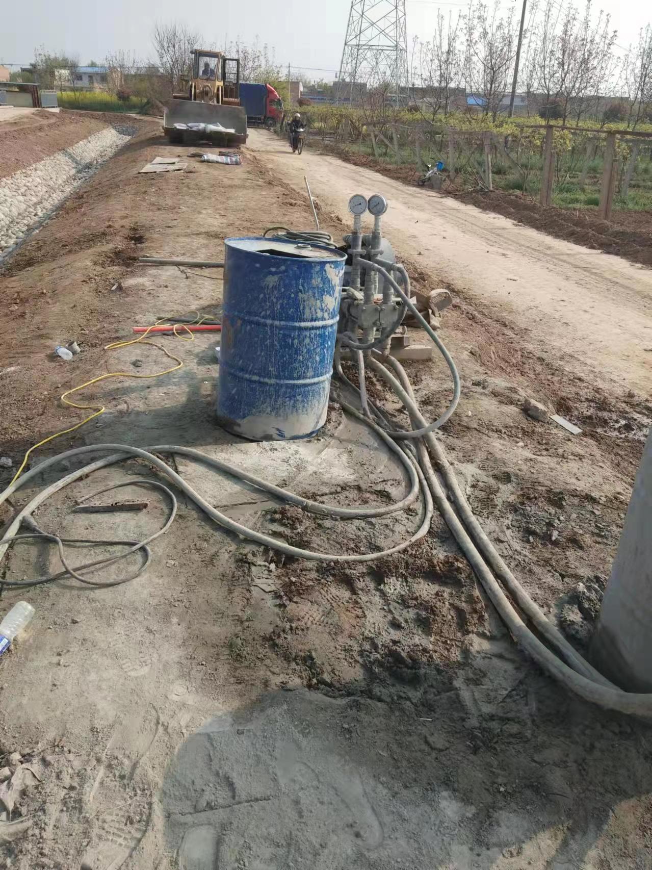 东路镇顶管注浆